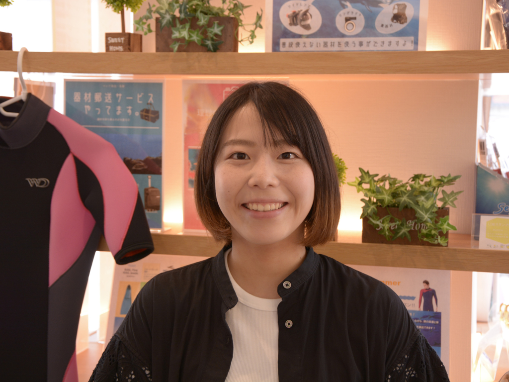 伊東 梓（イトウ アズサ）様