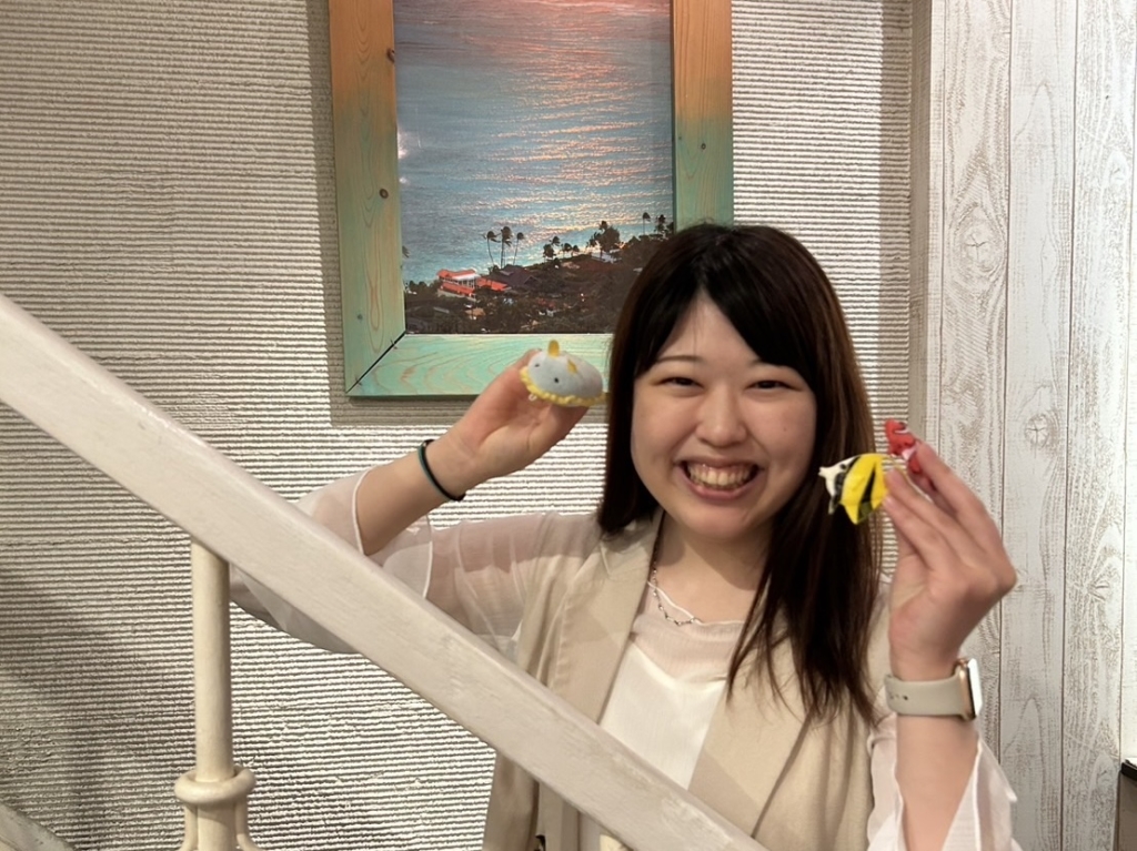 米田 朱里（コメダ アカリ）様